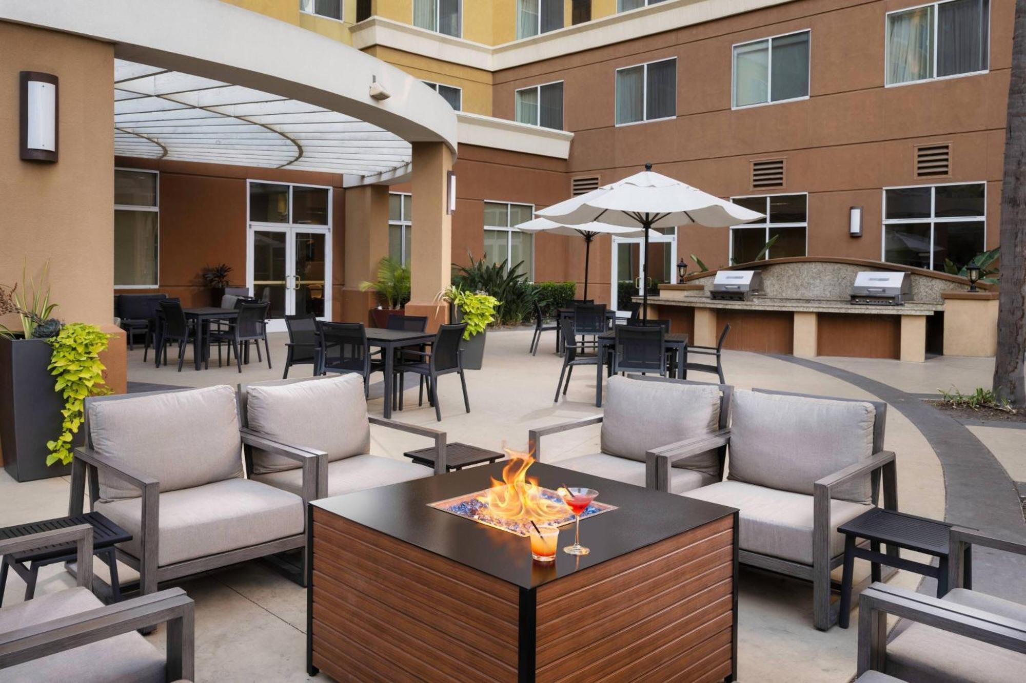 Residence Inn By Marriott Anaheim Resort Area/Garden Grove Bagian luar foto