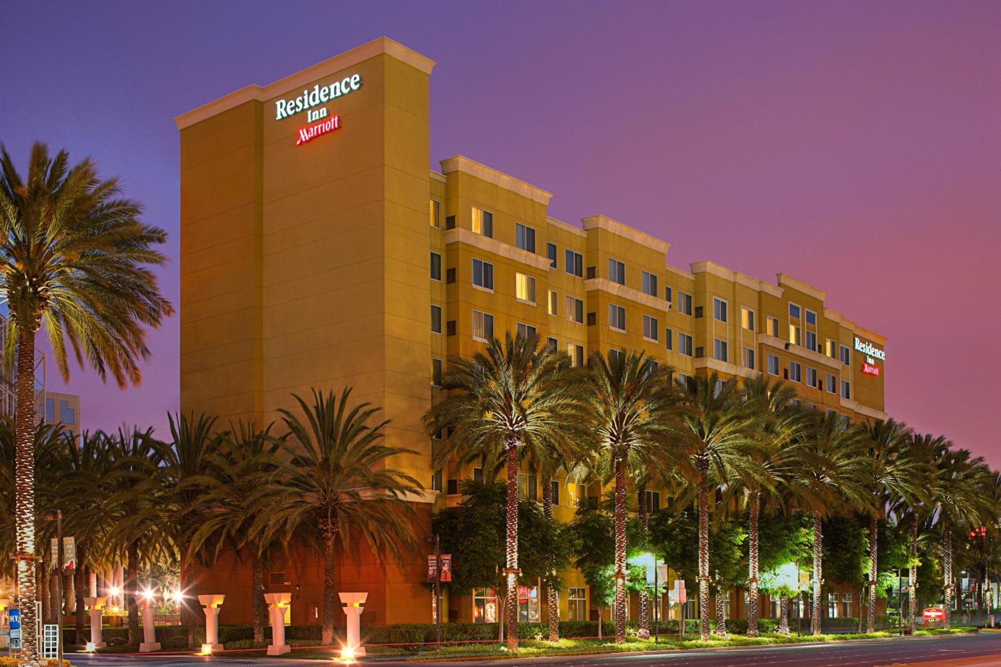 Residence Inn By Marriott Anaheim Resort Area/Garden Grove Bagian luar foto