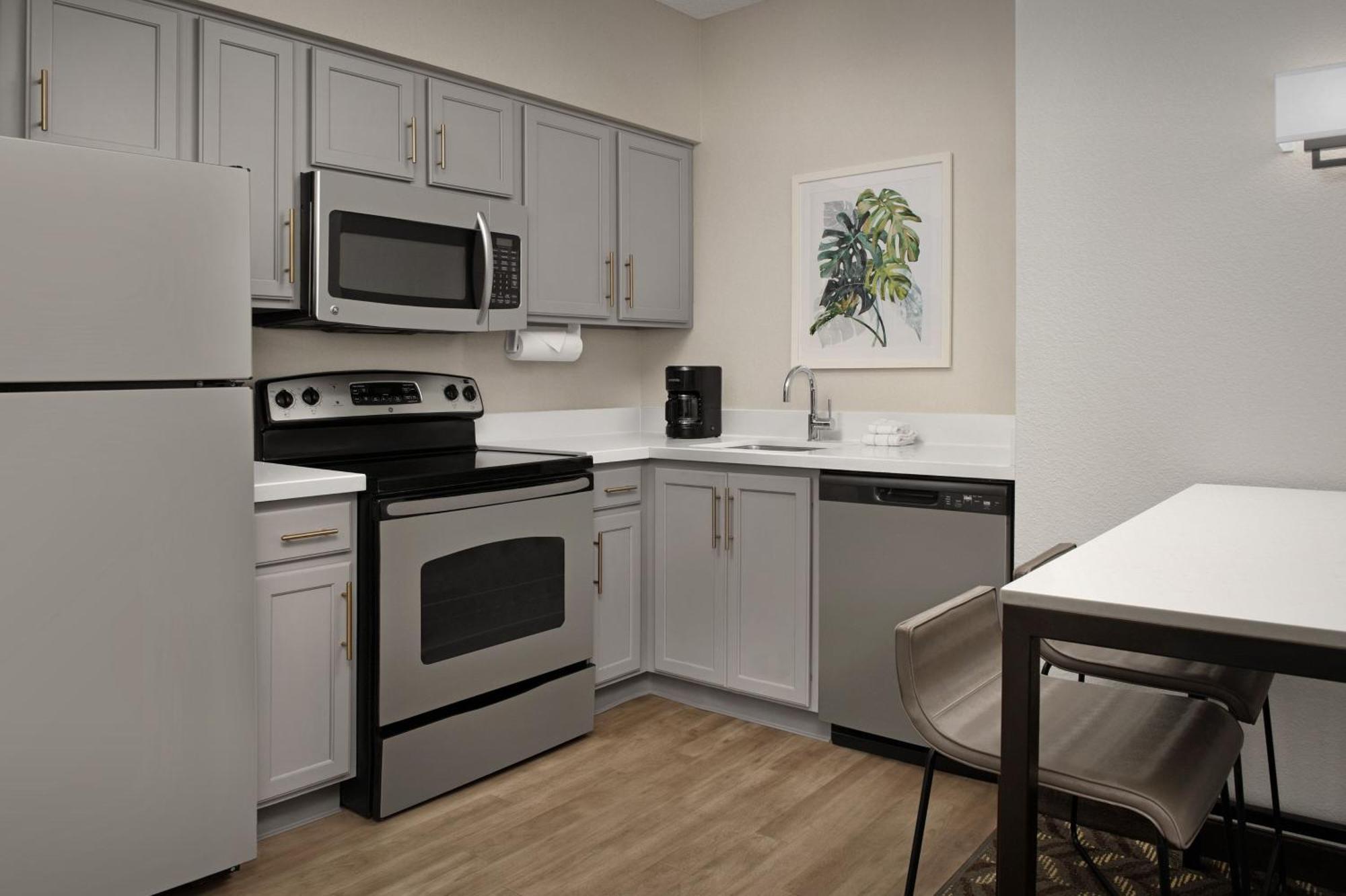 Residence Inn By Marriott Anaheim Resort Area/Garden Grove Bagian luar foto